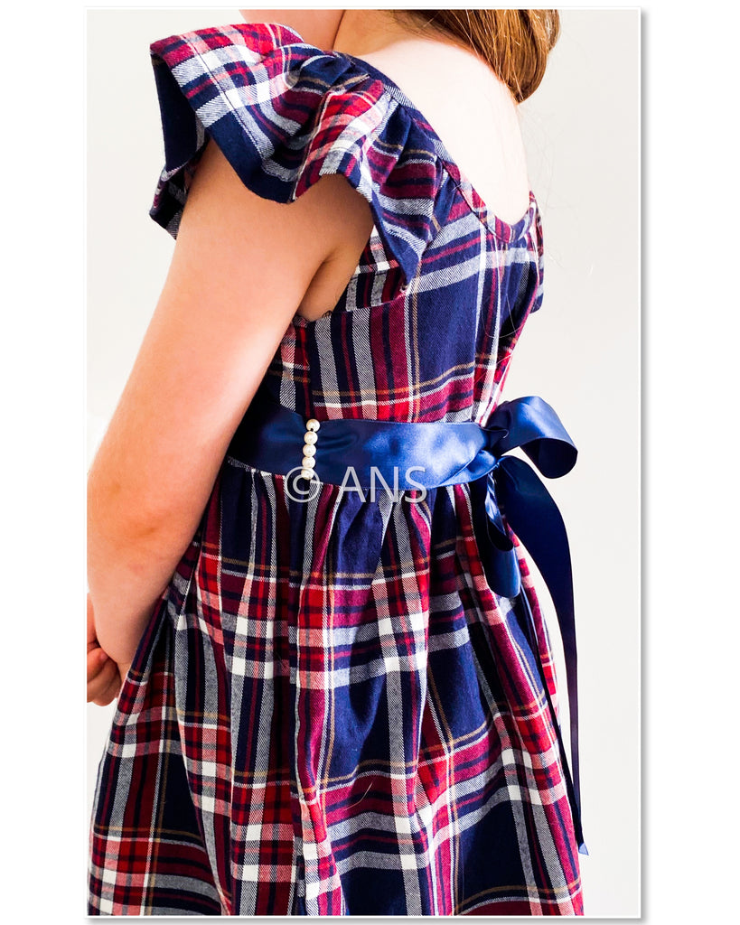 PLAID DRESS.
